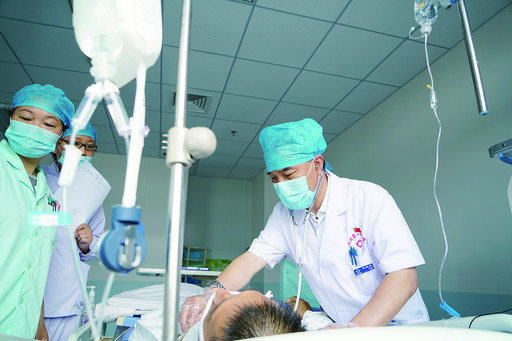 等待绽放的生命,守护生命的绽放