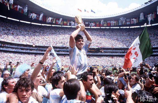 一代球王马拉多纳经典语录,马拉多纳经典梅西时刻