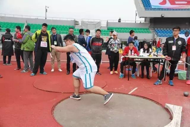 假装自己在国内演一场速度与激情,上演了现实版的速度与激情