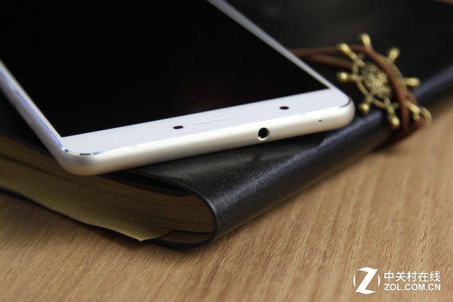 华硕zenfone3拆机,华硕zenfone11评测