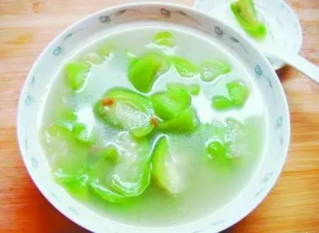 天气渐冷秋冬季如何养生需注意,天气冷保暖养生