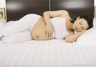 怀孕第36周胎儿发育,怀孕第36天肚子不疼但是有血