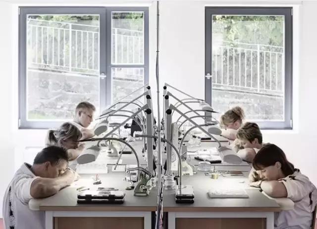 nomos手表最好的机芯是哪个,nomos自产机芯有几款