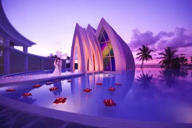 这里买一线大牌比香港便宜3成！风景还很美！