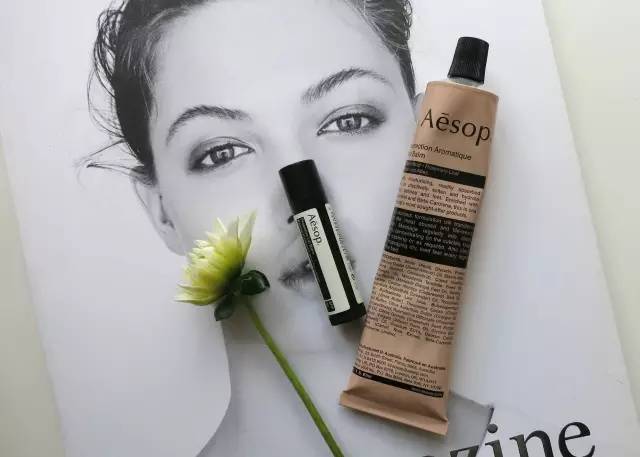 唇膏不掉色不沾杯推荐,唇膏不变色好物推荐