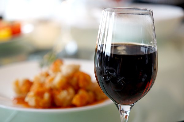 武汉依然繁华,武汉三个烟火气和浪漫的城市