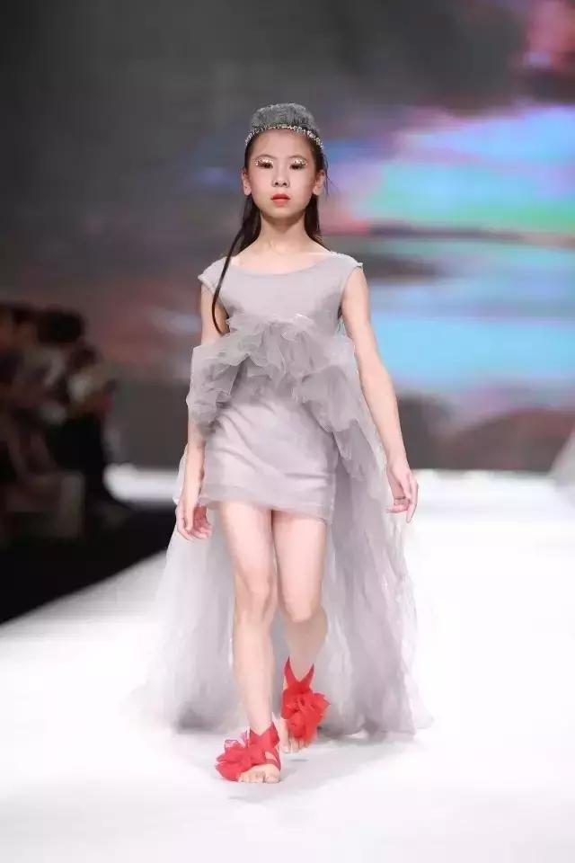 罗丁丁,罗丁丁遵义