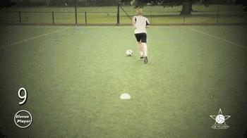 台步中场360度转身讲解,足球中场14种转身技巧