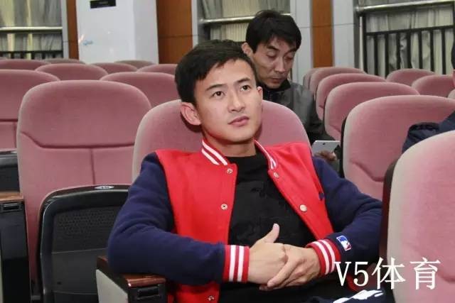 武汉新的征程永不停歇,武汉足球2019年