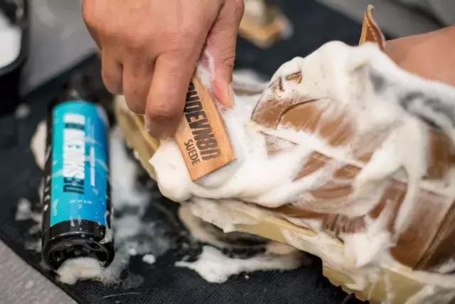 什么样的鞋子可以穿5到10年,穿了十年的大黄鞋