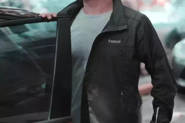 听风者皮肤衣简评,鹰爪行动听风者皮肤