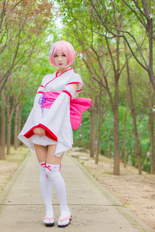 从零开始的异世界生活魔女cos,从零开始的异世界拉姆蕾姆cos