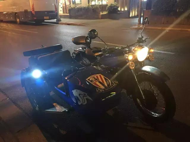 申花队12号蓝血人,上海申花蓝血人