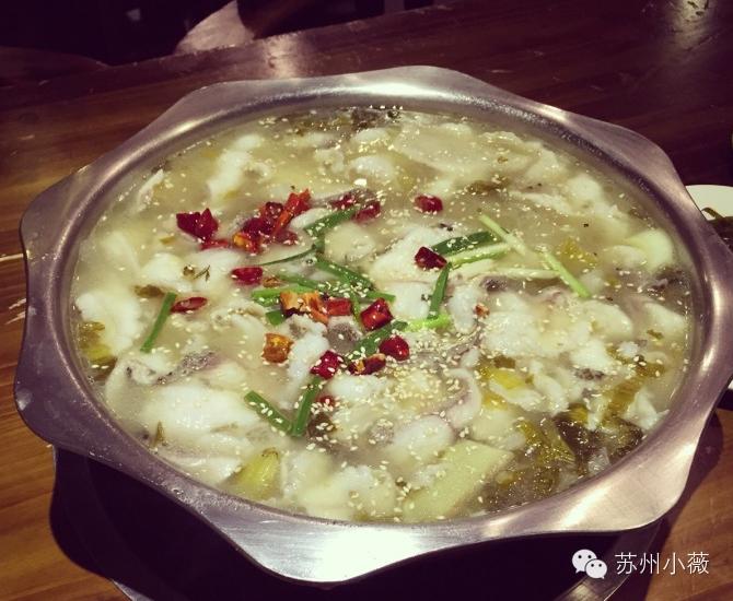 苏州地铁一号线乐桥站有吃的店吗,苏州地铁一号线沿线