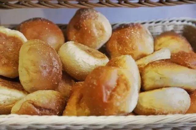 美豪皆丽致烟雨醉无锡