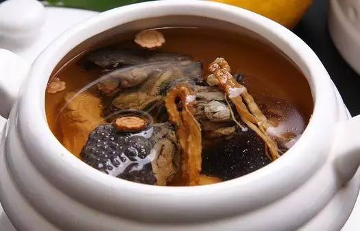 昆明看着逼格很高的餐厅,昆明最贵的5家餐厅