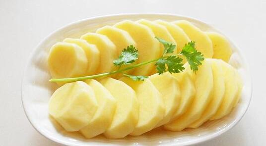 痔疮苦不堪言不妨多吃这几物,痔疮痛苦怎么调理