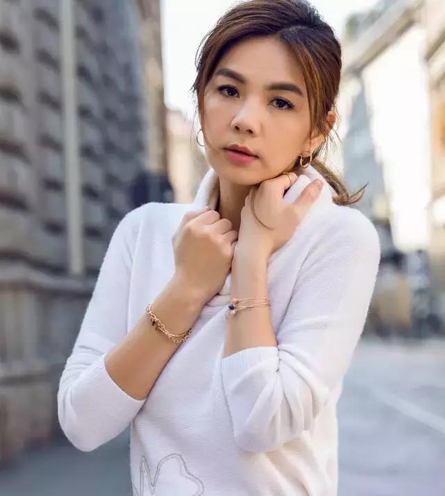 王鸥珠宝饰品图片,王鸥vintage首饰价格