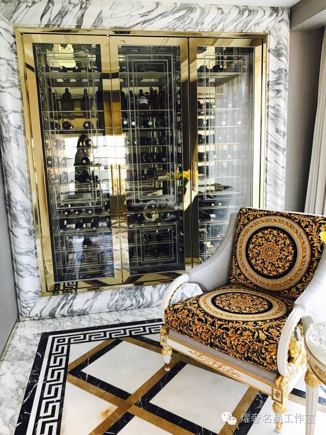 奢侈品versace范思哲男包,意大利时尚奢侈品牌范思哲versace