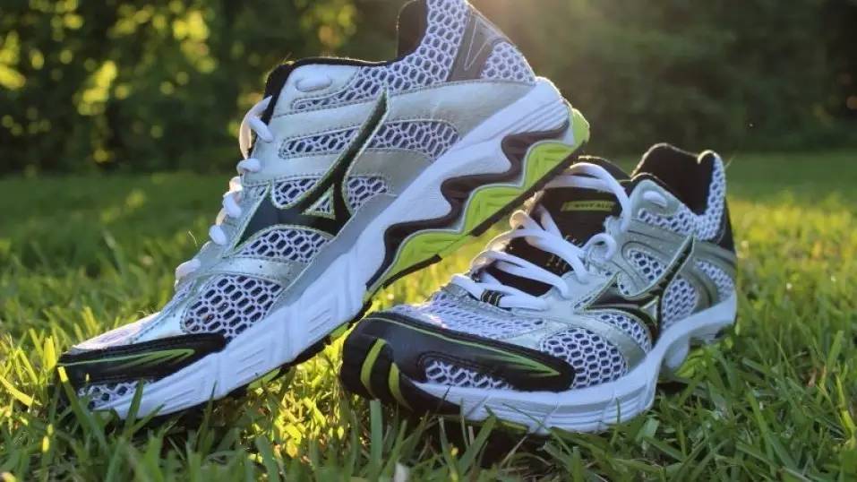 公认最好穿的运动鞋,最舒服最好穿的运动鞋