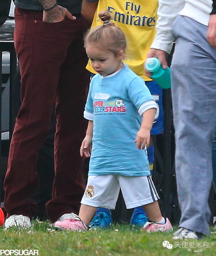 贝克汉姆一家度假最新,贝克汉姆一家六口颜值逆天