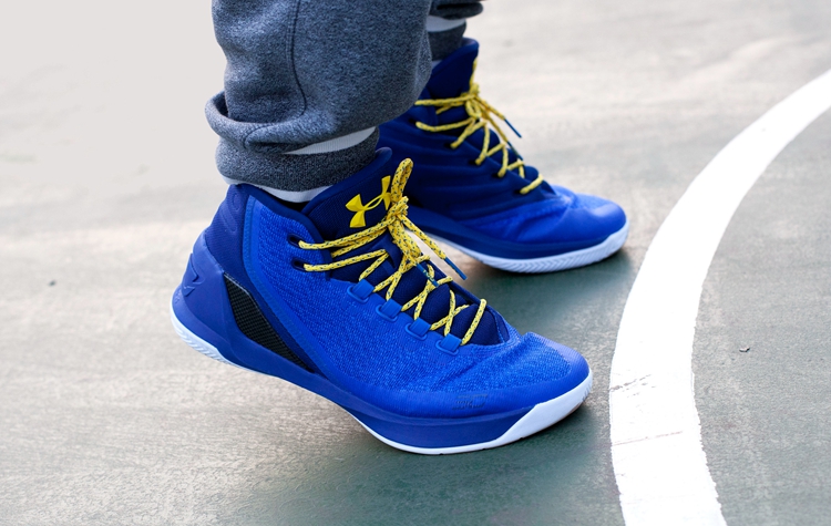 库里系列curry3,库里最强外场实战鞋