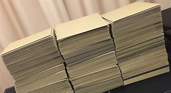 pdd送礼零食礼盒装,pdd送礼物给团团