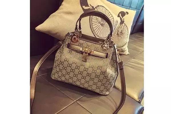 818学生时代贪便宜买的东西