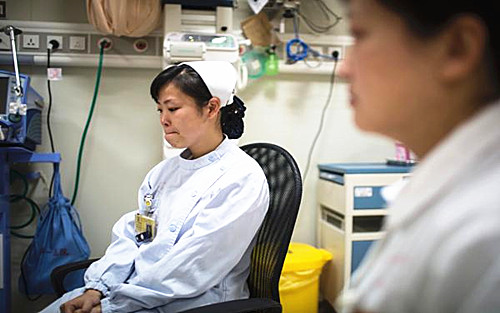 家属要求放弃抢救可以立即放弃吗,家属放弃抢救的原因有哪些