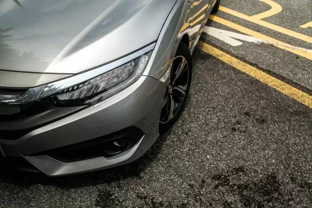 思域10代半试驾评测,新思域对比试驾