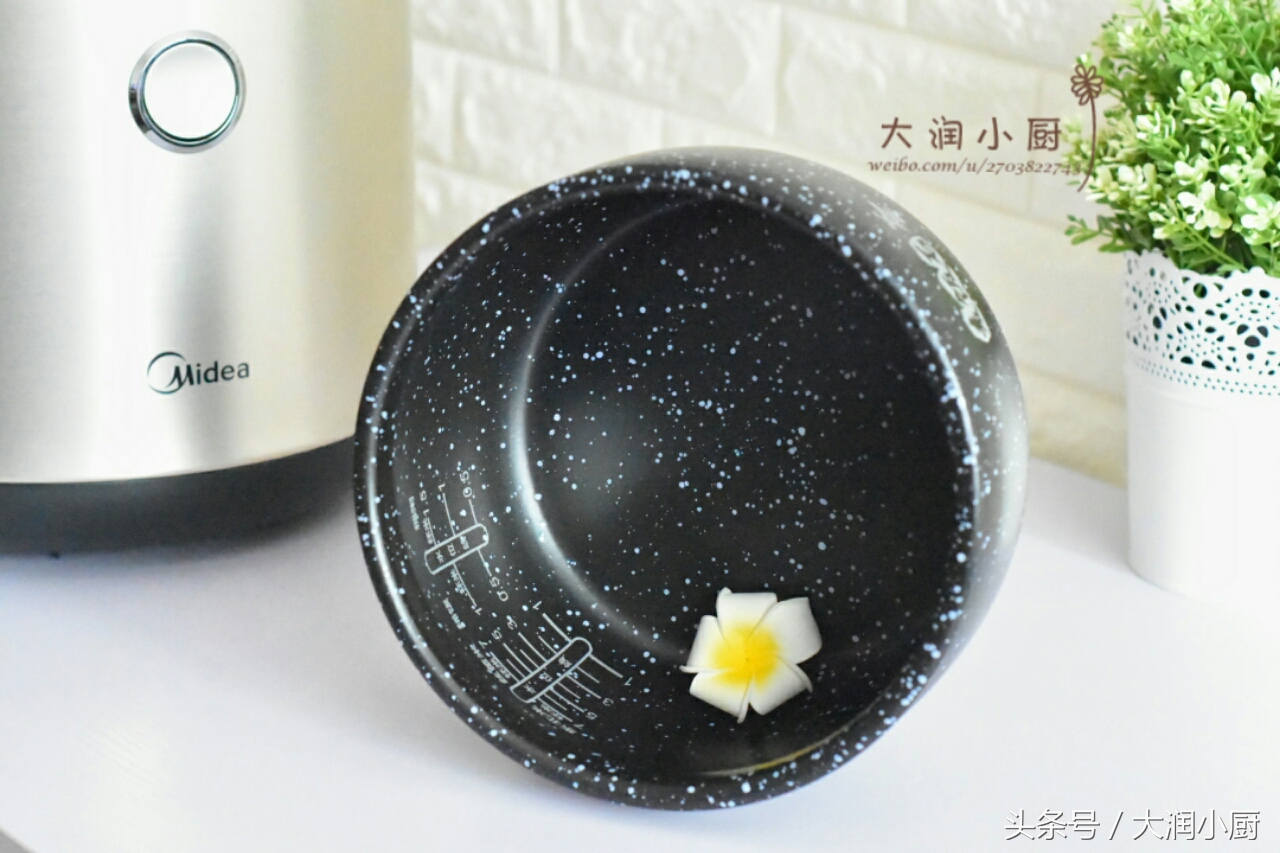 远离涂层,让健康更近胆敢不同,美的原生态AH煲测评