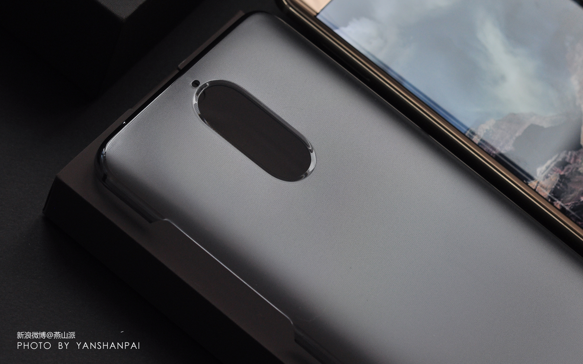 华为首款曲面屏mate9pro,华为mate9pro和华为mate9哪个好