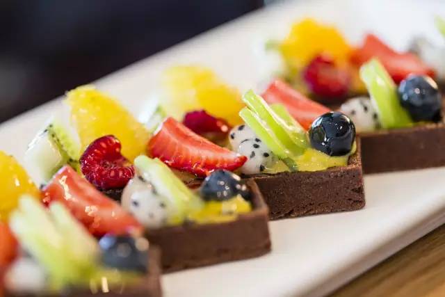 四季汇自助有什么酒,四季汇团购美食套餐