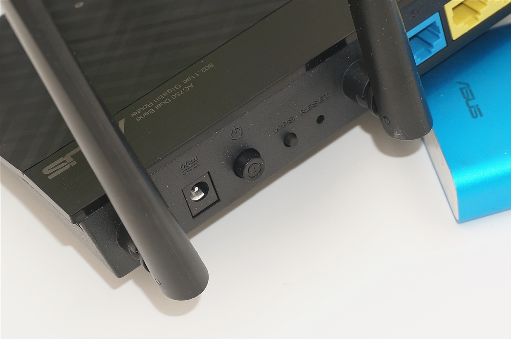 SRRC国家低辐射认证的路由器，华硕RT-AC53