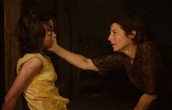 这么散心病狂的电影！竟是美国史最臭名昭著的“真实案件”