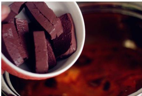 在家如何吃上小火锅,一个人在家不知道做什么好吃的