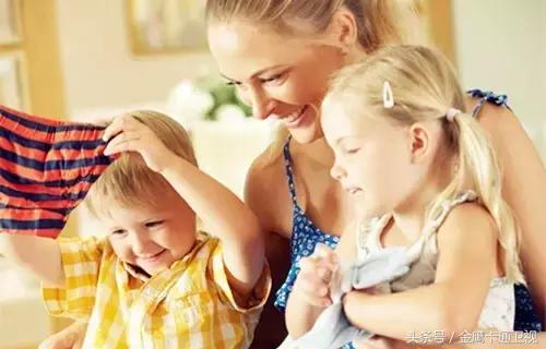 孩子上课讲小话怎么去沟通,孩子上课总是搞小动作该怎么沟通