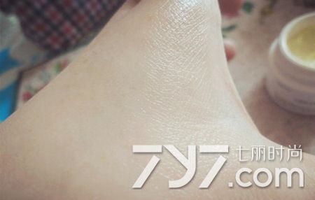 kiehls科颜氏牛油果去眼袋眼霜,科颜氏牛油果眼霜怎样