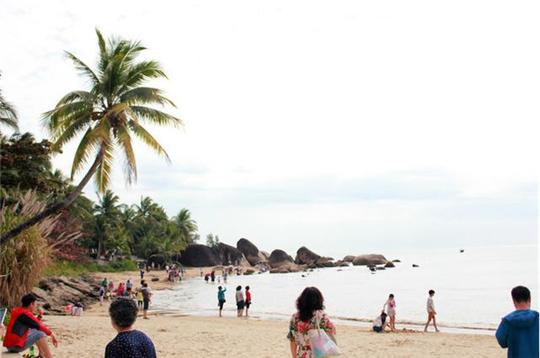 拖家带口去大城市,三亚东方夏威夷