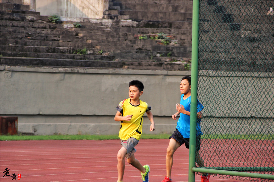 还记得年少时的梦吗足球球星,重庆隆鑫足协杯夺冠完整视频
