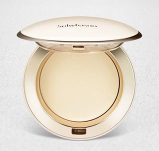 古驰柔滑透亮粉饼050,无印良品保湿柔滑粉饼