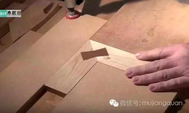 不一样的榫卯,一个能拼接,也能加固木板的蝴蝶榫