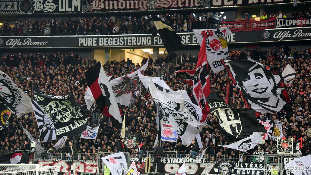 足球俱乐部:战火重生法兰克福