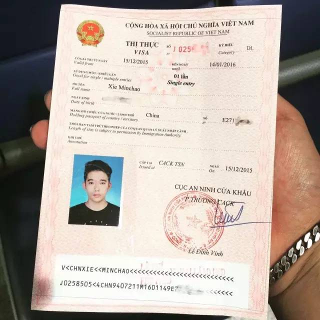 西藏21岁小伙瞒着父母徒步,一人穷游西藏13天