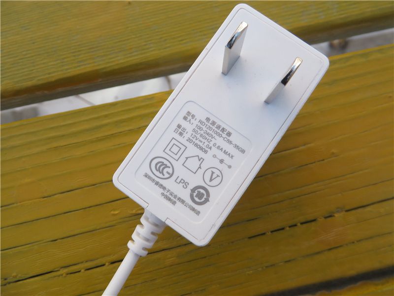 告别视频广告，畅享双频“高速路”—优酷路由器X2