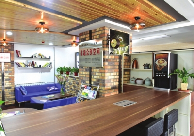 方兴未艾上下求索,方兴未艾百业待兴