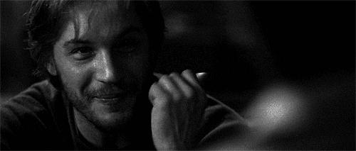 戴手套能滑手机屏幕吗,冬天为啥戴手套