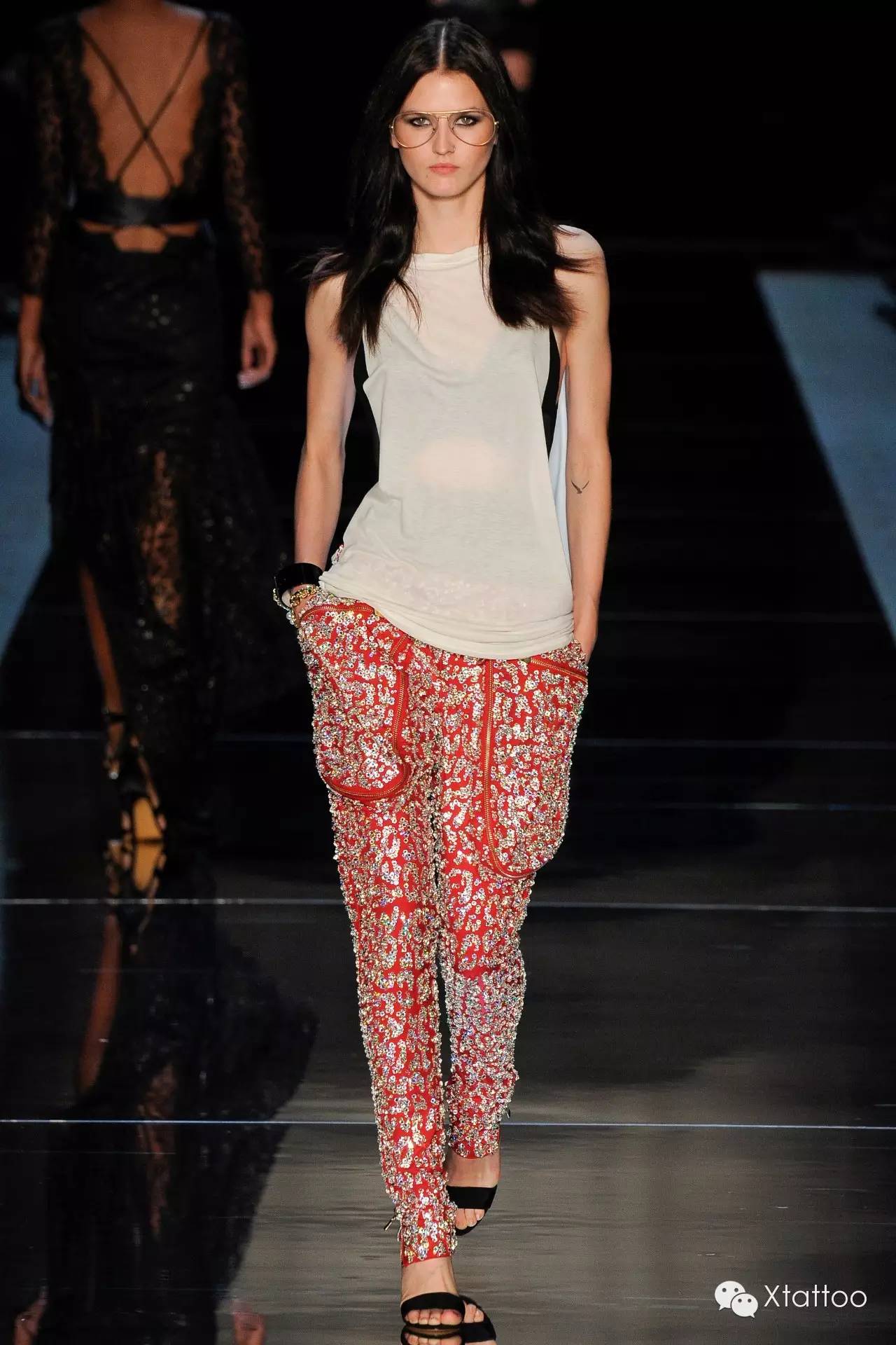 2016秋冬高定时装周,阿玛尼春夏高定2016