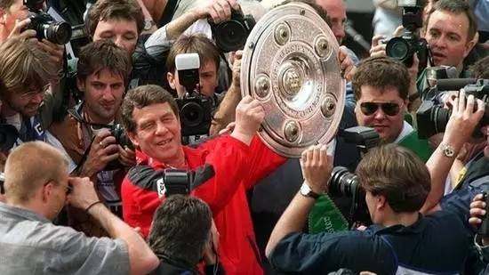 升班马夺冠神话,德甲豪门被升班马上演大逆转