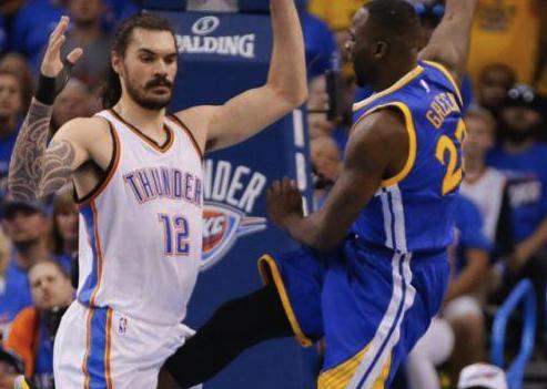 格林打努尔基奇杨毅解说反应,格林再次扣篮